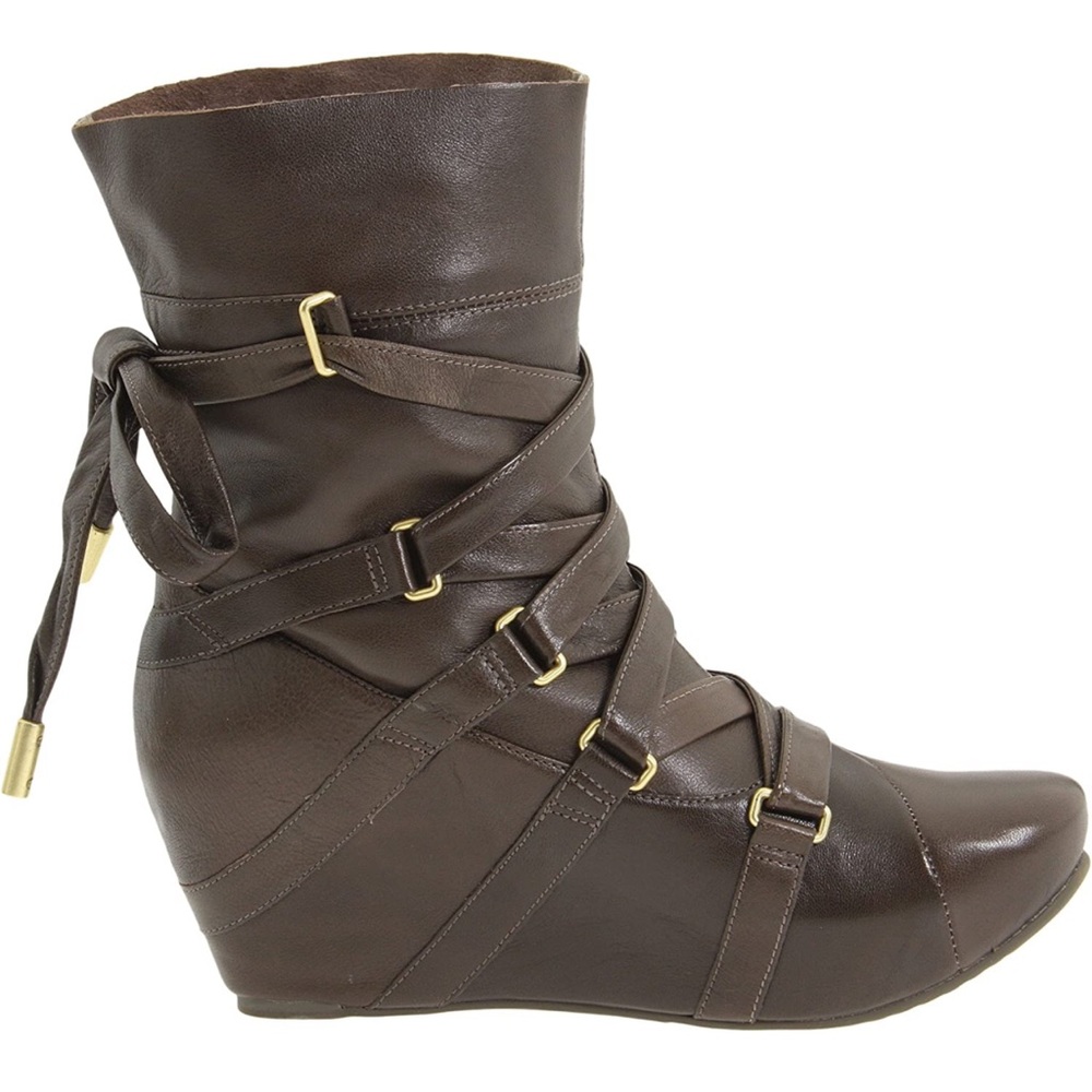 Loved, Worn Tsubo boots Great condition